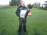 To je ON (s prezidentem klubu).